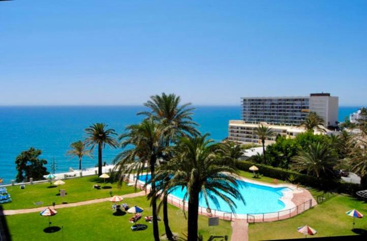 Appartement Torre De La Roca Industrial69 à Torremolinos Extérieur photo
